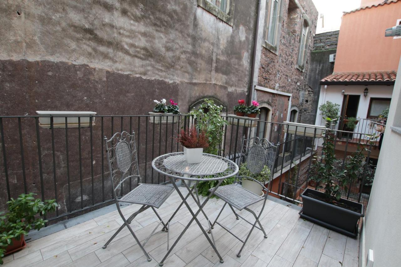 B&B Sekeles Suites And Spa Catania Ngoại thất bức ảnh