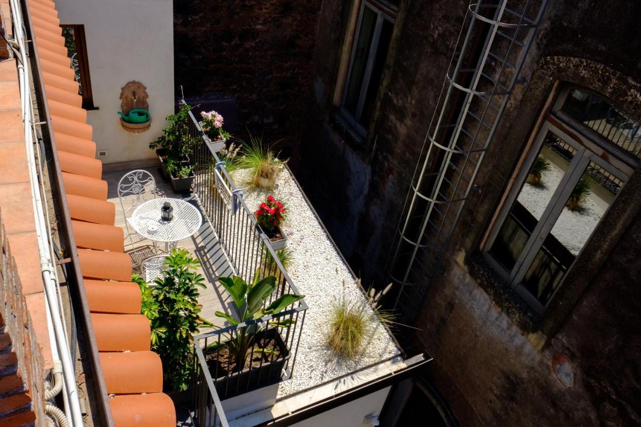 B&B Sekeles Suites And Spa Catania Ngoại thất bức ảnh
